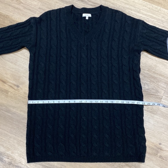 Better Be Black Sweater Dress - Picture 9 of 9